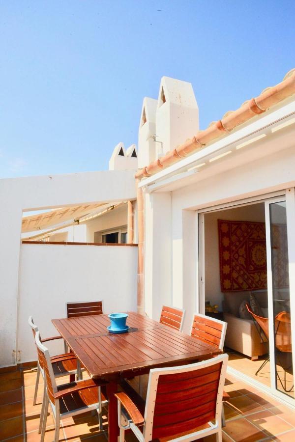 Beachfront Duplex With Terrace And Sea Views - Cadaqués Extérieur photo