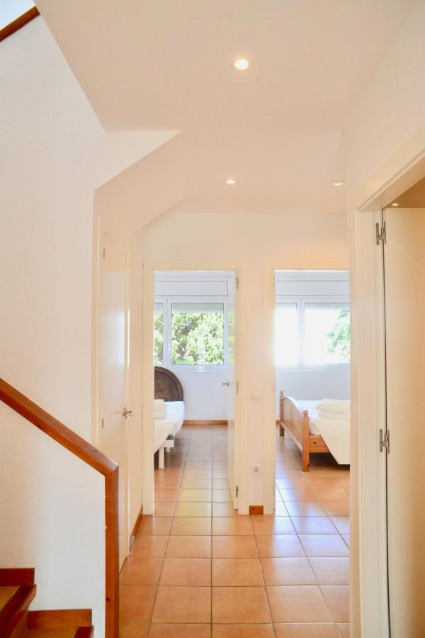 Beachfront Duplex With Terrace And Sea Views - Cadaqués Extérieur photo